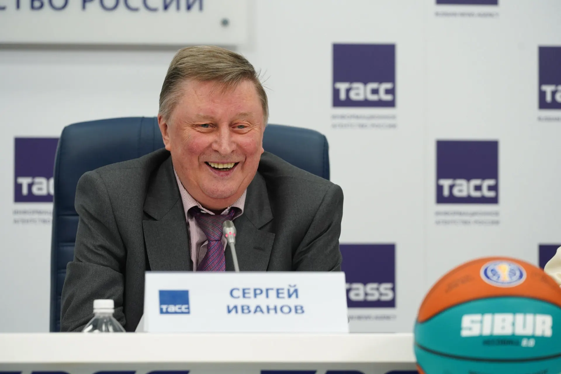 Близкий друг сообщил, что виделся с государственным деятелем три дня до его смерти; официальные подробности пока не раскрываются.