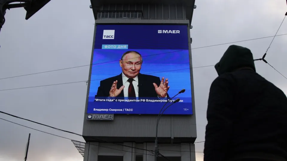 По итогам первого полугодия 2026 года ВВП России вырос всего на 0,3%: военная активность продолжает съедать ресурсы, а гражданские отрасли демонстрируют сокращение производства.