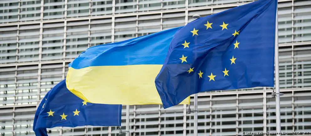 Евросоюз планирует ввести дополнительные ограничения против лиц и структур, причастных к вывозу и принудительному перемещению украинских детей. Ожидается, что решения будут согласованы 12 мая.