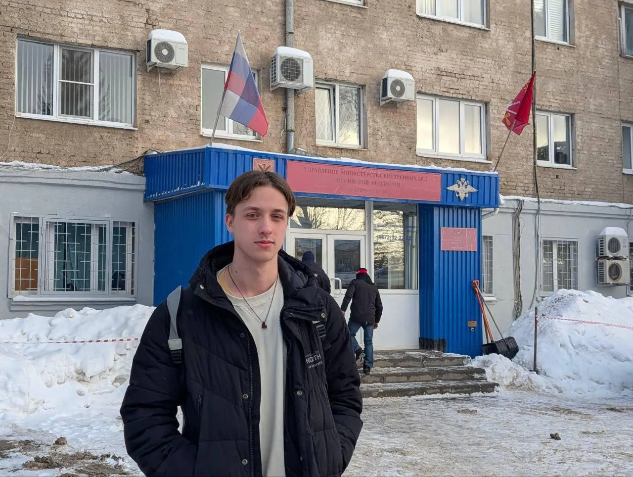 Евгений Малюгин, покинувший Россию в феврале, официально включён в реестр иноагентов. Активист настаивает, что обвинение носит политический характер и собирается оспаривать решение.