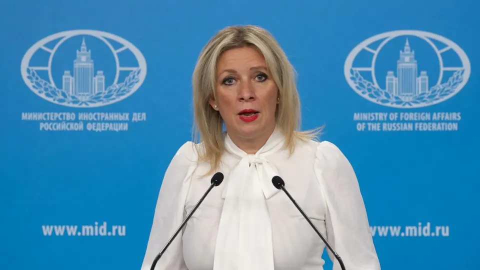 Официальный представитель МИД РФ заявила, что Москва даст «незамедлительный и адекватный ответ» на любые действия против российских граждан в Приднестровье. Угроза прозвучала на фоне указа о выдаче российских паспортов жителям региона и законов, расширяющих возможности защиты сограждан за рубежом.