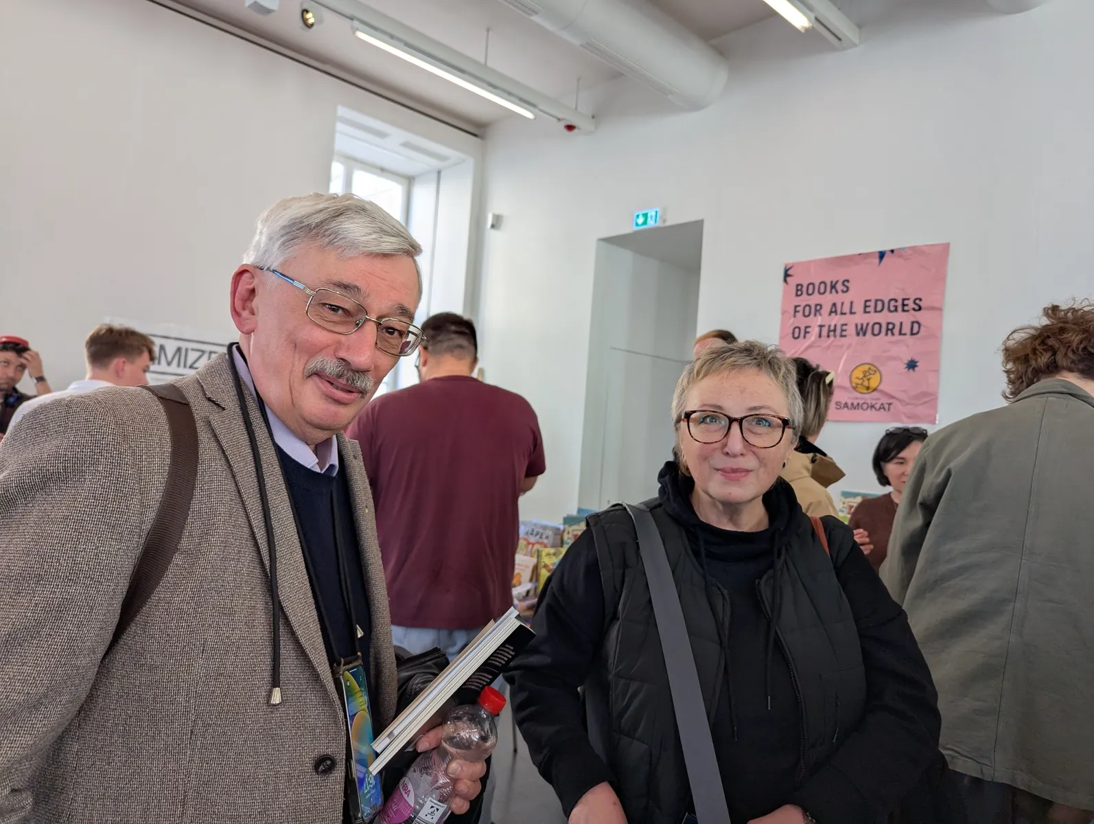 В обновлённый список попали Елена Фанайлова, Денис Казанский, Сергей Ерофеев, Георгий Биргер и три организации — министерство называет причины, связанные с распространением «недостоверной информации» и «иностранным влиянием».