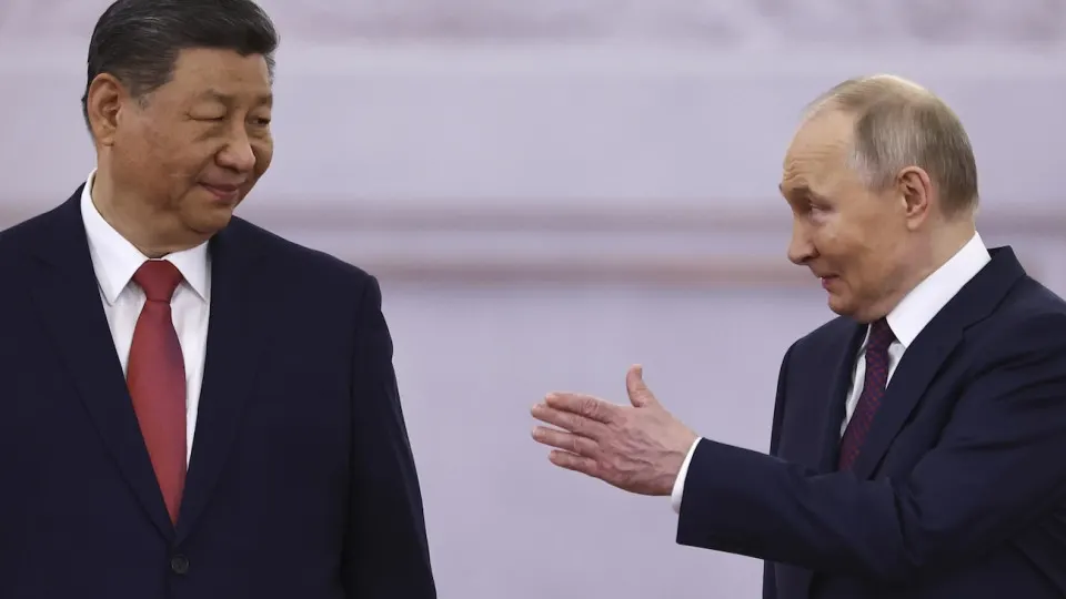 Президент совершит пятый визит в Китай с 2022 года. В повестке — обсуждение строительства «Силы Сибири‑2», цены на газ и инвестиционных условий; в делегацию войдут топ‑менеджеры «Роснефти» и «Газпрома».