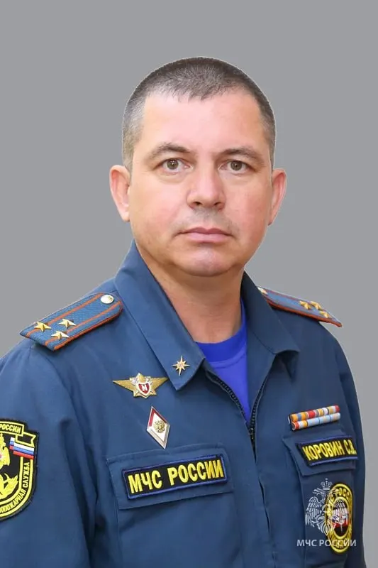 Президент 3 июня подписал указ о назначении полковника внутренней службы Сергея Коровина начальником управления МЧС по Забайкальскому краю. Коровин служит в ведомстве более 25 лет и участвовал в ликвидации крупных чрезвычайных ситуаций.