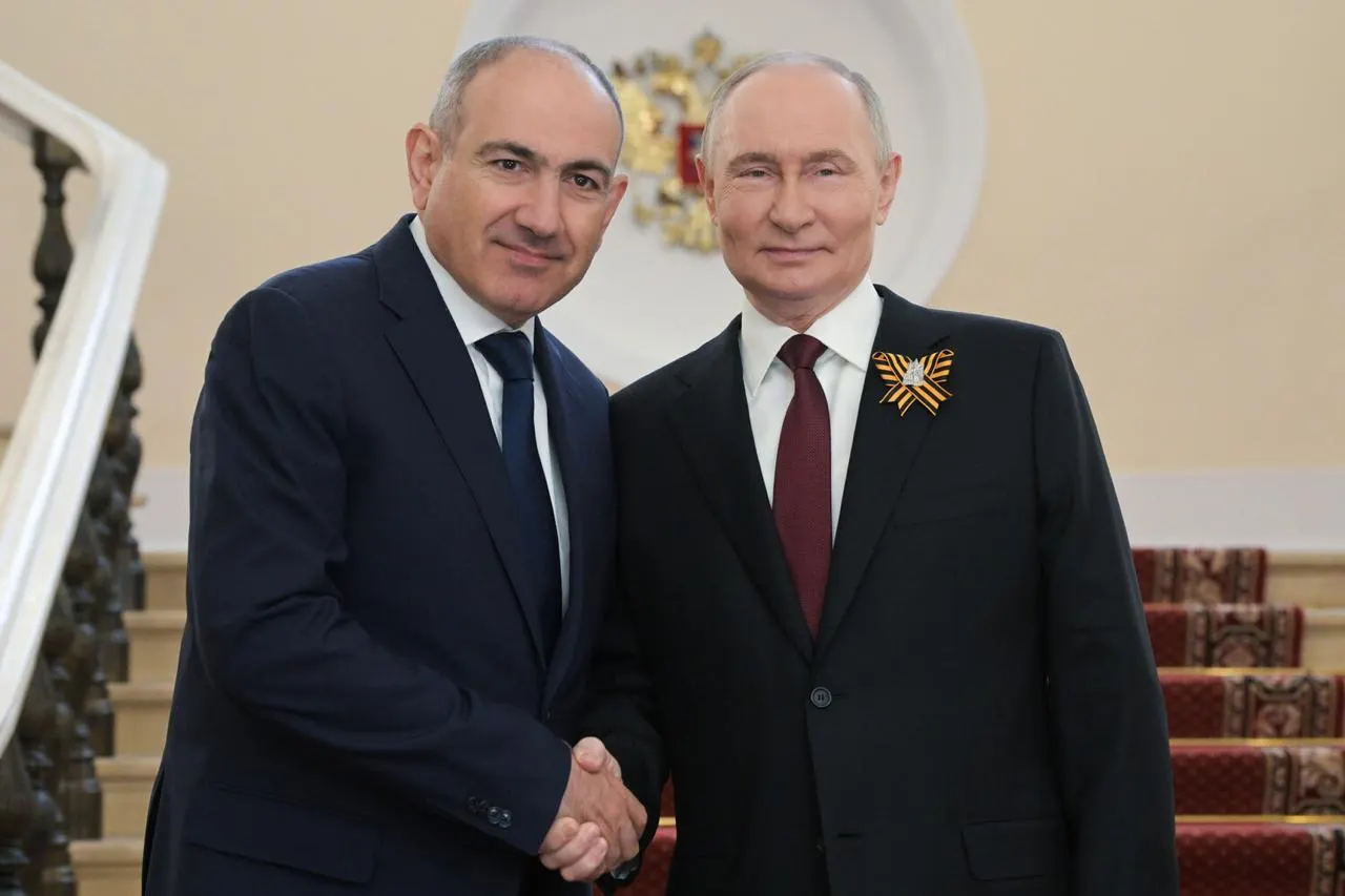 Премьер Армении обратился к российскому лидеру с просьбой снять запреты на ввоз ряда продуктов и других товаров, которые, по его словам, противоречат двусторонним соглашениям и правилам ЕАЭС.