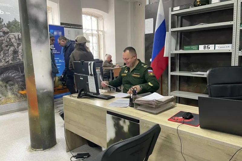 Официальные лица заявляют, что массовая мобилизация не планируется; тем временем распространяются материалы, вызывающие тревогу и обсуждения в обществе.