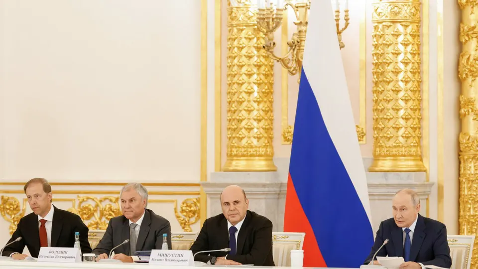 Президент заявил о необходимости заблаговременной подготовки к трудоустройству ветеранов и усиления мер поддержки после завершения боевых действий.