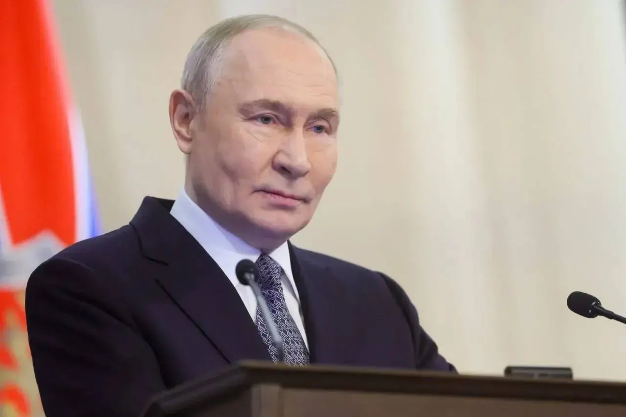Президент отметил героизм и решительность десантников в ходе специальной военной операции и выразил уверенность в их дальнейшем вкладе в обороноспособность страны.