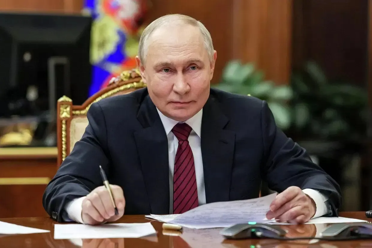 За восемь месяцев 2026 года поступления от бизнеса достигли рекордной отметки — около 384 млрд рублей, что существенно увеличивает финансирование бюджета.