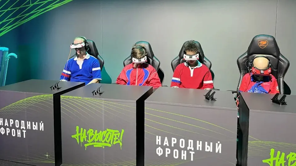 Новый норматив по управлению FPV-дронами внедряется в пилотный проект, в рамках которого создаются дрон-классы и учат программированию, сборке и пилотированию беспилотников.