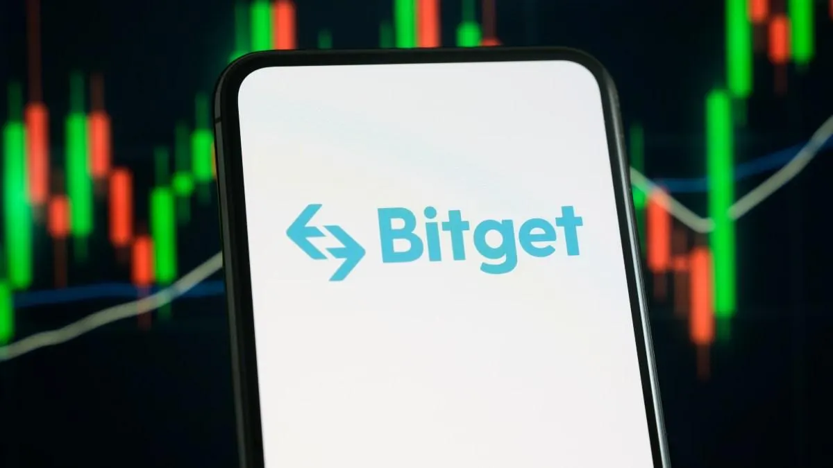Платформа уведомит пользователей о мерах и сроках вывода средств; ограничения вступят в силу 18 октября, вывести деньги можно до 21 октября.